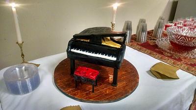The Baby Grand Piano - Cake by Elizabeth Gray