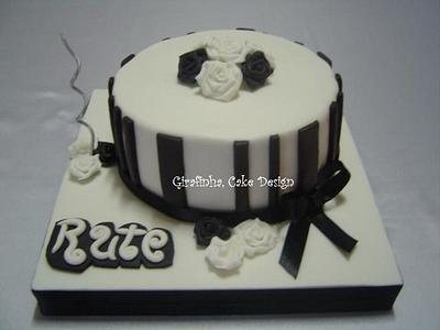 Black & White - Cake by Cristiana Oliveira