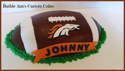 Bronco Football Cake - Cake by RuthieAnn