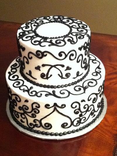 Tiered Black & White - Cake by Lanett