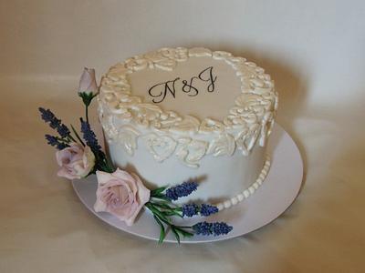 Small wedding cake - Cake by Veronika