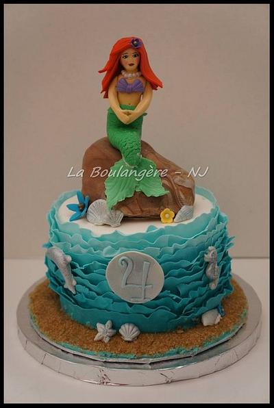 Under The Sea Ombre Ruffles - Cake by KAT