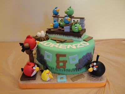 Angry birds  - Cake by annarita1274