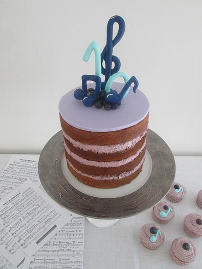 Nacked cake with music - Cake by Lara Correia