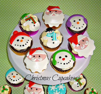 Christmas Cupcakes - Cake by Donna Dolendo