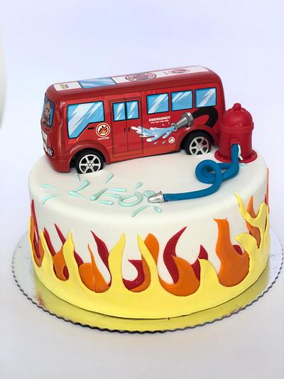 Leo's firetruck birthday cake - Cake by Torte by Amina Eco
