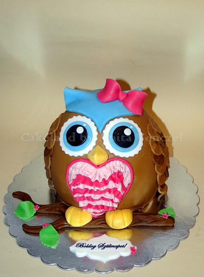 Cutie Owl - Cake by Cakeland by Anita Venczel