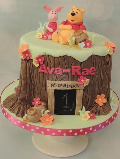 Poo bear & piglet - Cake by Shereen