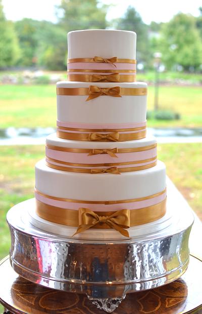 Pink and Gold Wedding Cake - Cake by Elisabeth Palatiello