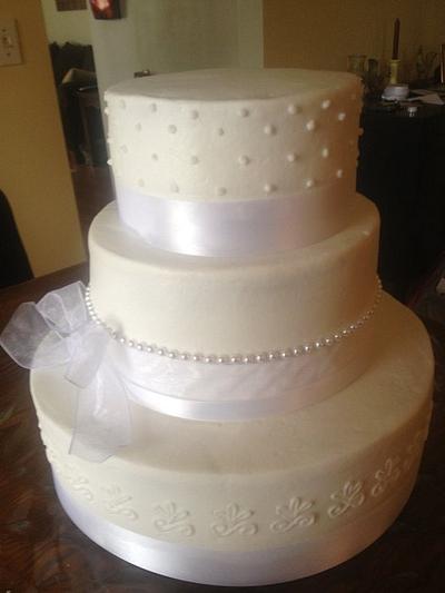 Mia's Wedding Cake - Cake by Cakebuddies