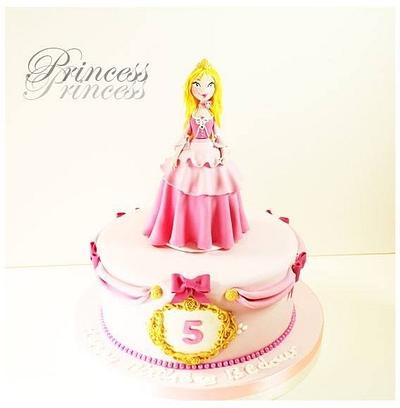 Princess Cake - Cake by Ghada _ Bouquet cakes
