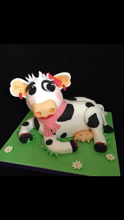 Cow cake  - Cake by Craftycakes