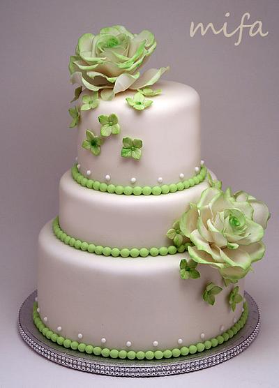 Green Wedding - Cake by Michaela Fajmanova