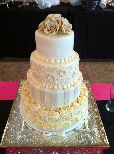 Ivory rose wedding cake  - Cake by Christie's Custom Creations(CCC)