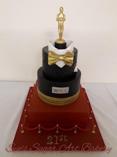 Oscars 31st cake - Cake by Sue's Sugar Art Bakery 