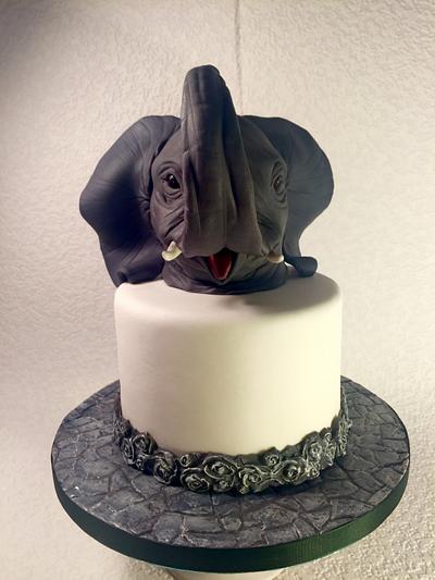 elephant ❤️ - Cake by Andrea