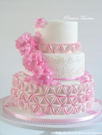 Pink - Cake by Peggy ( Precious Taarten)