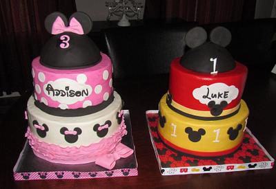 Mickey and Minnie Cakes - Cake by Jaybugs_Sweet_Shop