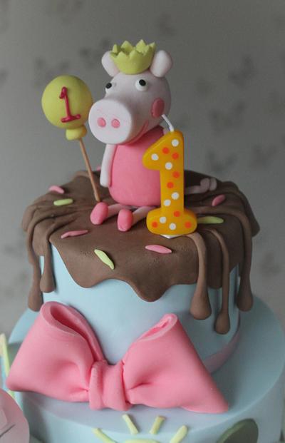 Peppa Pig and Family - Cake by Candy's Cupcakes