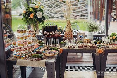 Rustic  dessert table - Cake by Petraend