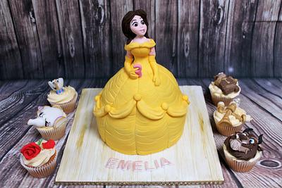 Belle & Cupcake Characters - Cake by cakesofdesire