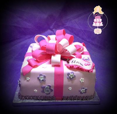 Torta pacco regalo - Cake by BeSweet