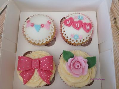 Mothers Day Cupcakes  - Cake by Sweet Lakes Cakes