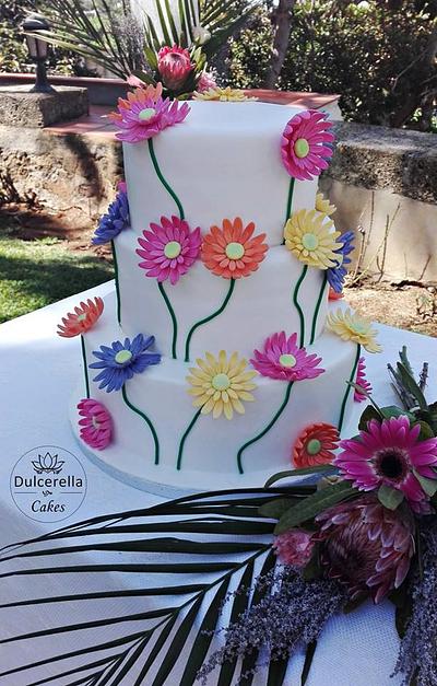 Sugar Flowers - Cake by Dulcerella Cakes