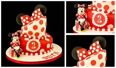 Minnie Mouse topsy turvy cake - Cake by Sweet Harmony Cakes