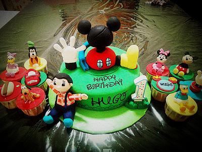 mickey mouse clubhouse and friends - Cake by annacupcakes