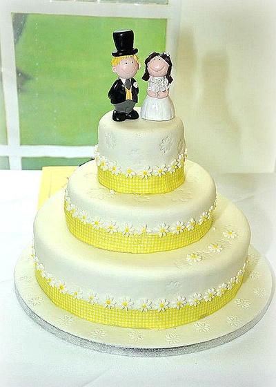 Daisy Wedding Cake - Cake by Jules