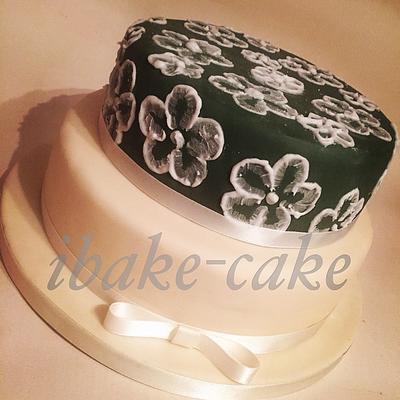 Brushed Embroidery elegant wedding cake - Cake by ibake-cake