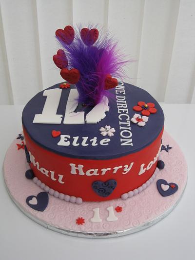 One Direction 11th Birthday Cake - Cake by Combe Cakes