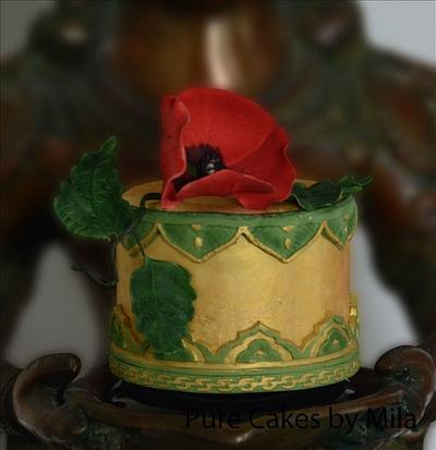 Gold & Poppy - Indian Vintage Cake - Cake by Mila - Pure Cakes by Mila