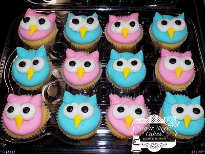 Owls - Cake by Sugar Sweet Cakes