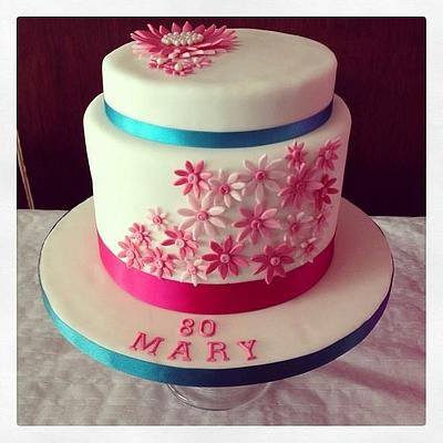Family cake - 80th birthday  - Cake by Mummypuddleduck