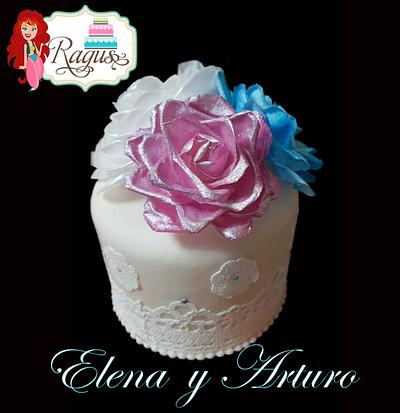 Rosas de Wafer Paper - Cake by Rosa Laura Sáenz