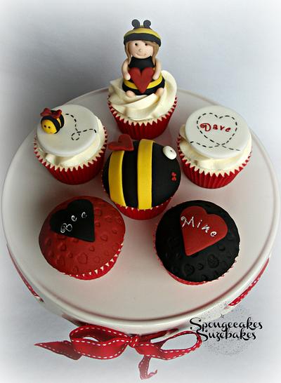 Bee Mine Valentine Cupcakes - Cake by Spongecakes Suzebakes