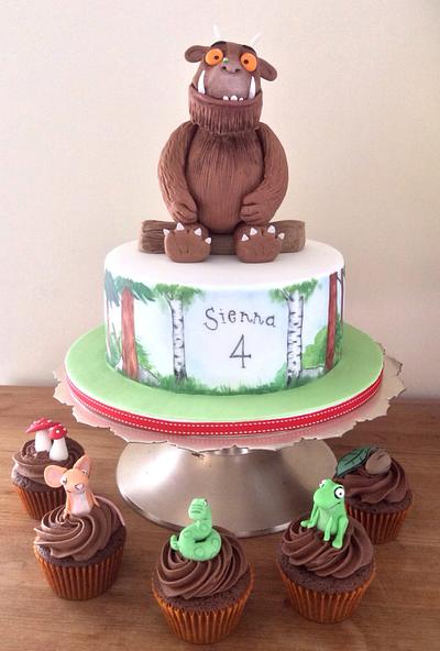 Gruffalo cake and cupcakes - Cake by Zoe Smith Bluebird-cakes