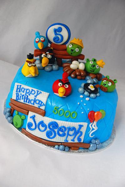 Angry Birds - Cake by Jenn Chao