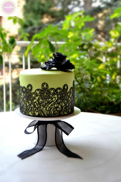Elegant Sugar Lace - My Birthday Cake - Cake by miettes