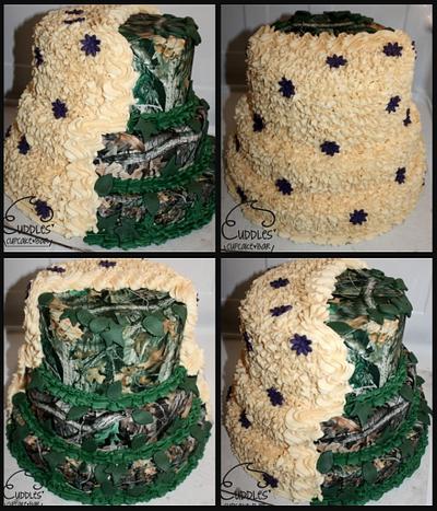 Camo Cake - Cake by Cuddles' Cupcake Bar
