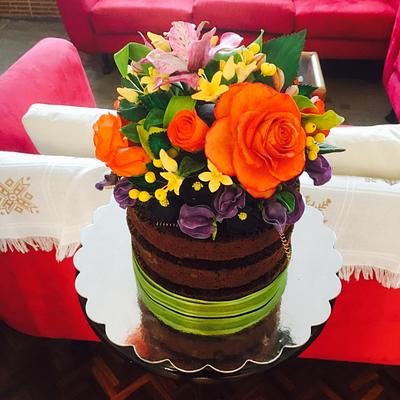Sugar paste flowers - Cake by Vivi Zurita