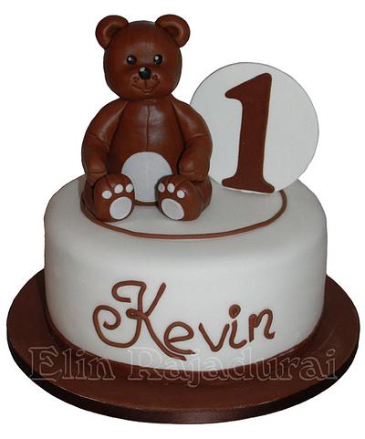Brown teddy - Cake by Elin