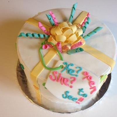 Gender reveal cake - Cake by Chrissa's Cakes