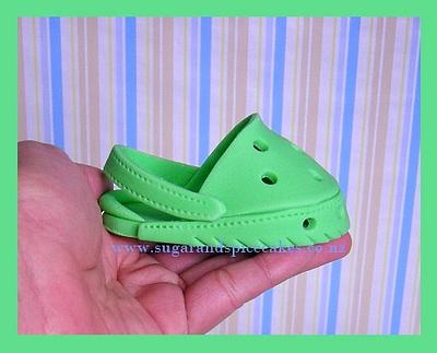 Baby Croc Shoe - with Tutorial! - Cake by Mel_SugarandSpiceCakes
