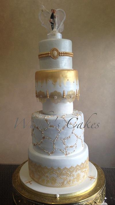 GOLDEN PEARL - Cake by wisha's cakes
