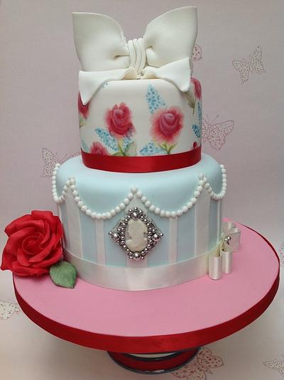 Vintage cake - Cake by Samantha's Cake Design