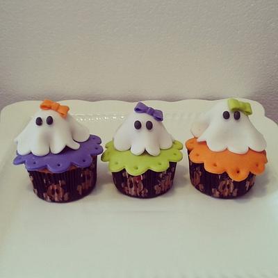 Ghost cupcakes - Cake by Adriana Vigas