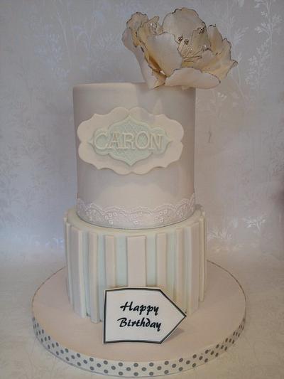 Pretty stripes and peony cake - Cake by Isabelle